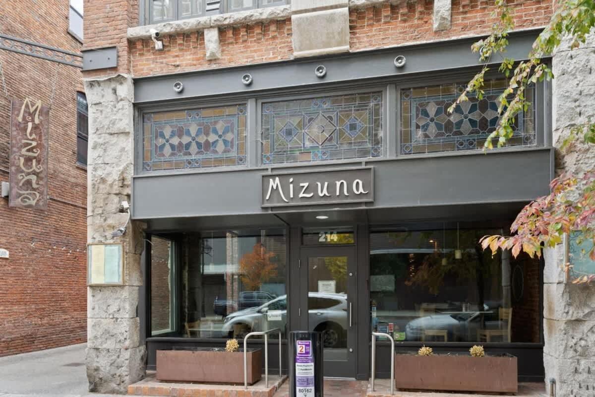 Stunning 3-bed Retreat In The Heart Of Downtown Apartment *
