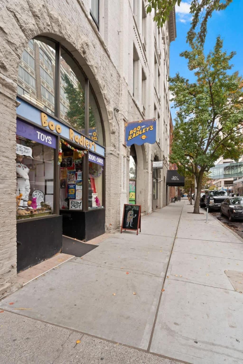 Stunning 3-bed Retreat In The Heart Of Downtown